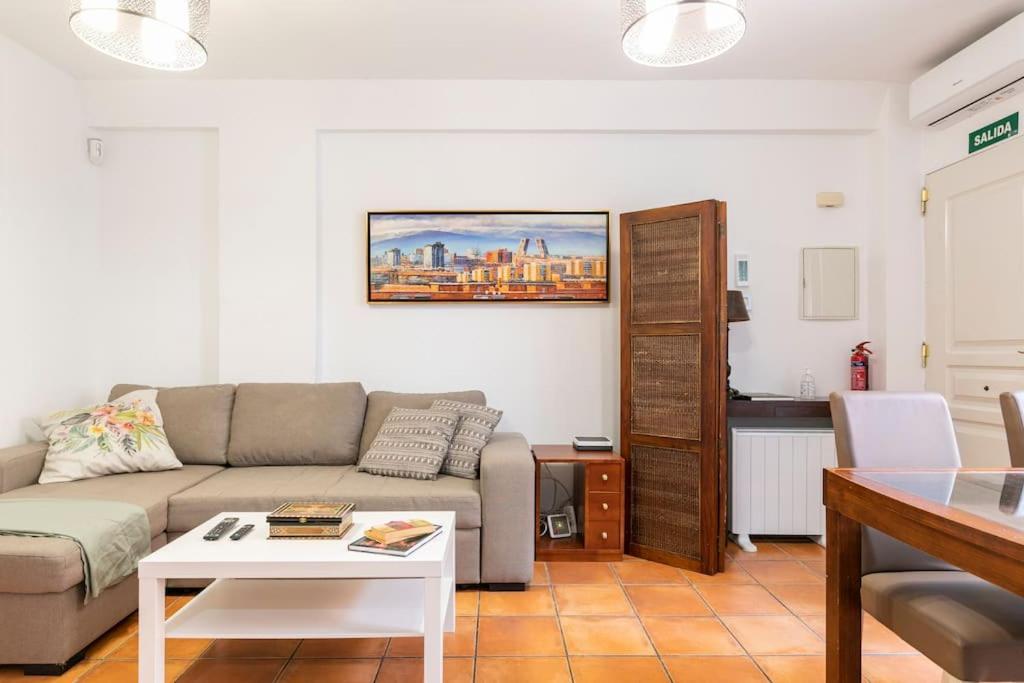 Acogedor Piso En Madrid De Dos Habitaciones Экстерьер фото